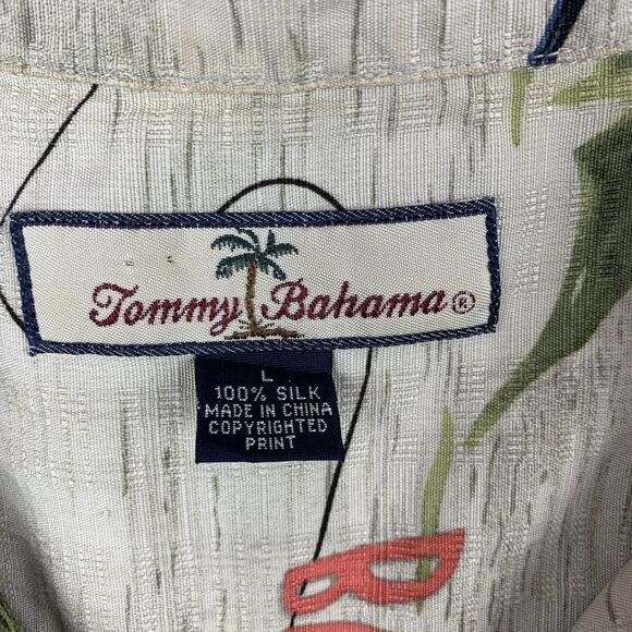 TOMMY BAHAMA RELAX Men’s L 100% Silk SS Shirt Miss Bahama Catch-a-Lot-Island - Picture 13 of 16